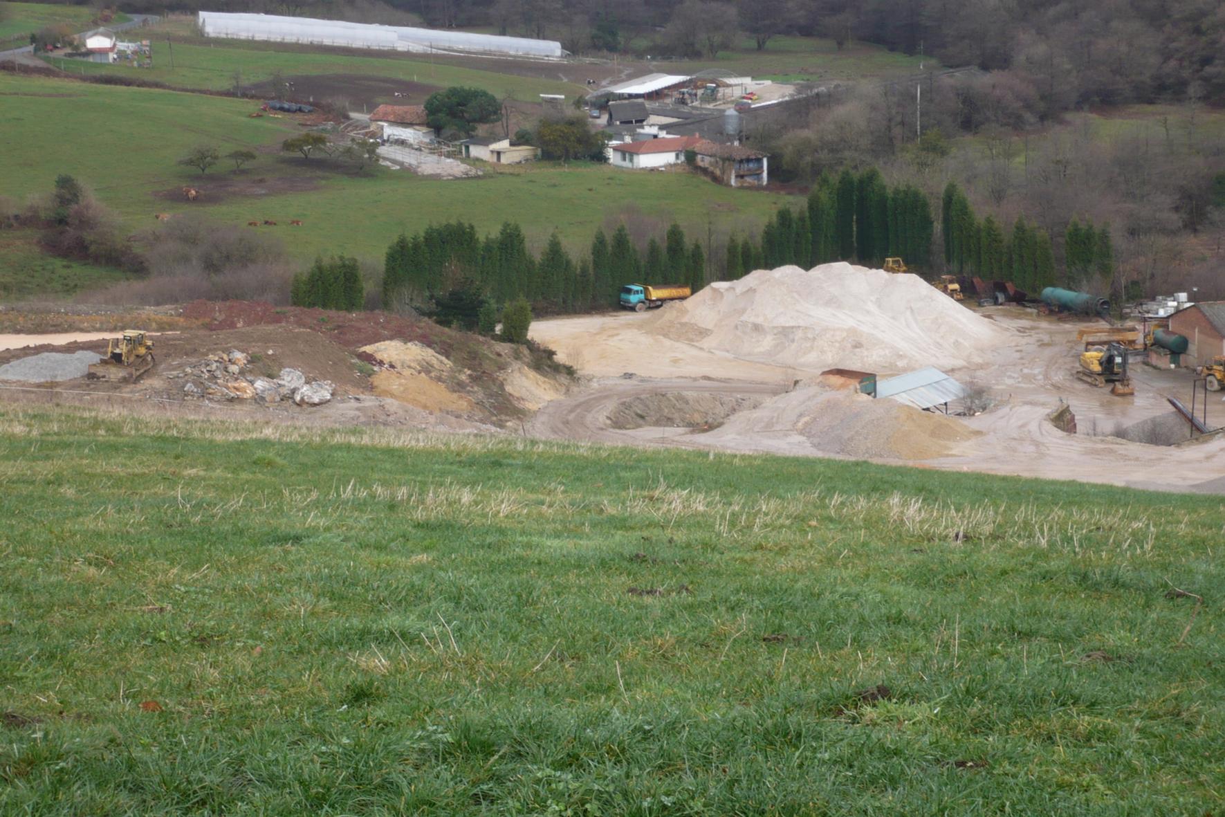 Asturias. Ampliación de la cantera la Carba de Bendición en Siero