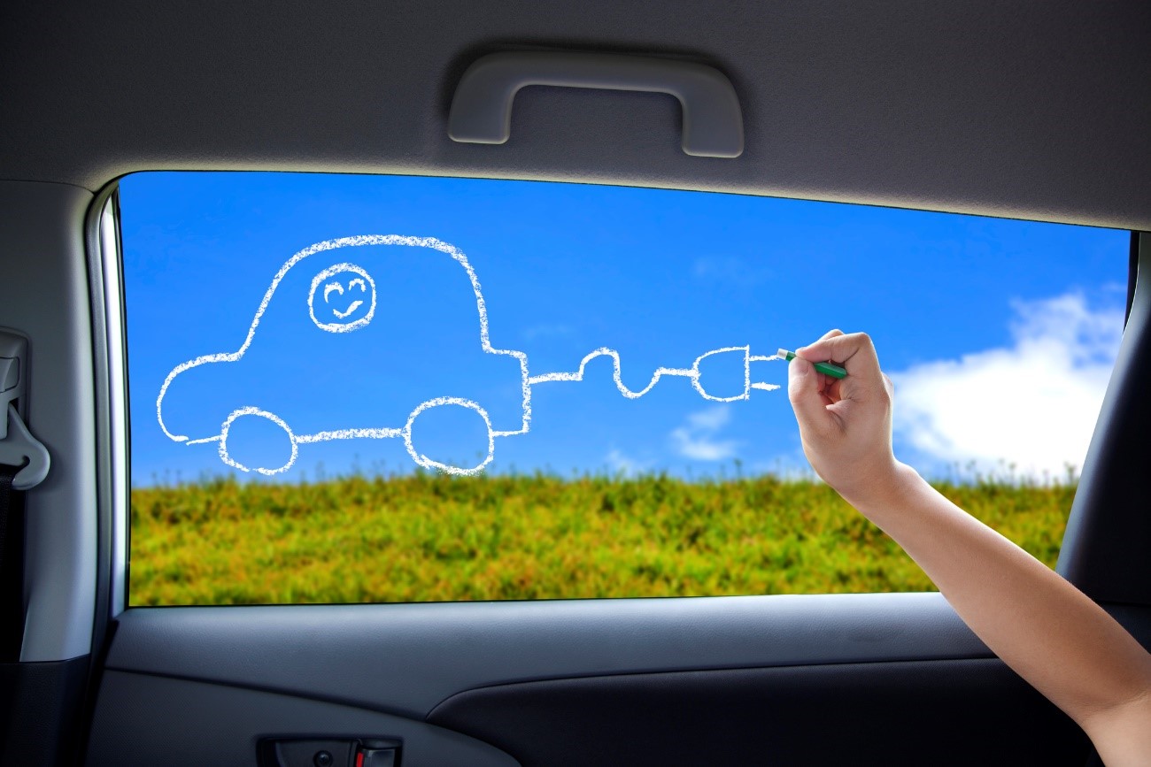 El grave dilema de los coches eléctricos en España