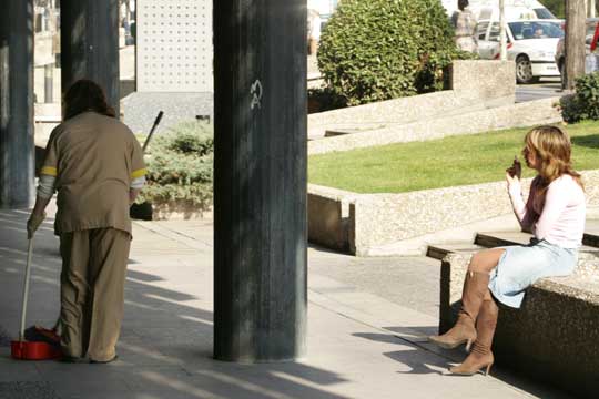 La Rioja. El Ayuntamiento sensibiliza a los ciudadanos para que no tiren los chicles usados a las vías públicas