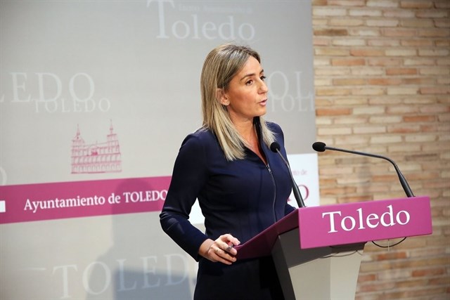La alcaldesa de Toledo pide al Gobierno que pare el "saqueo" al Tajo
