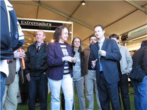 Holgado anuncia la puesta en marcha de un estudio sobre la demanda real de turismo ornitológico en la región