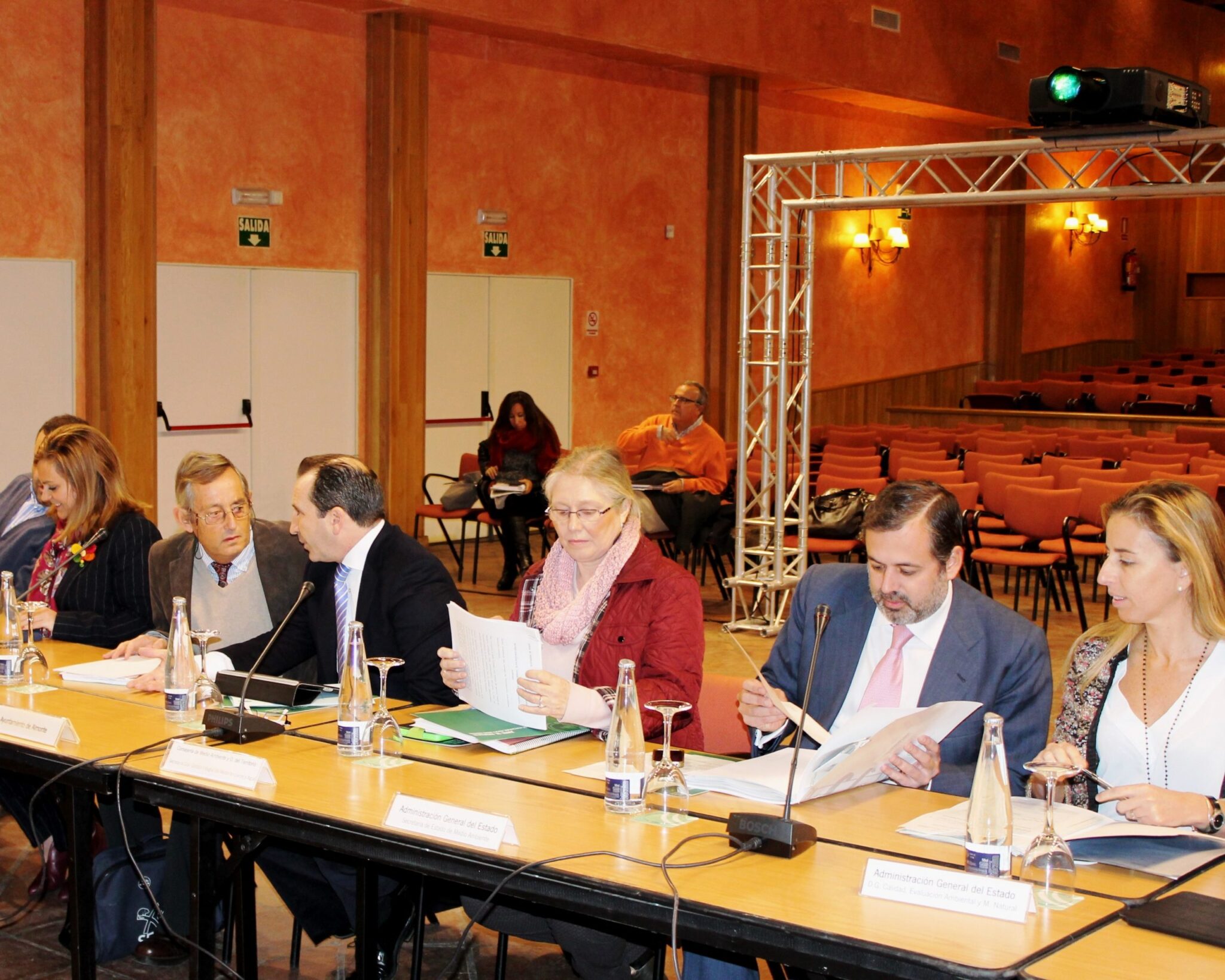 Medio Ambiente pide la colaboración y coordinación de todos para proteger Doñana