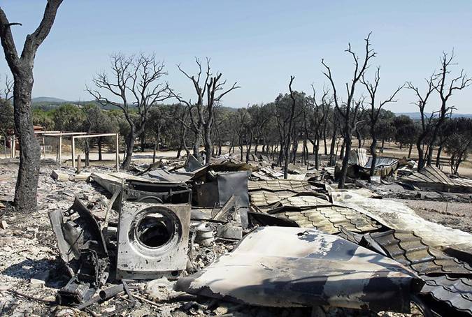Ecologistas contra la expansión residencial en montes para reducir los incendios forestales
