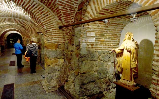 El convento y el Museo de Santa Teresa de Ávila se apunta al led