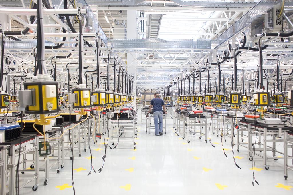 SMA Solar Technology AG crece en el extranjero y eleva el límite inferior de las previsiones de volumen de ventas y resultados para todo el ejercicio de 2012