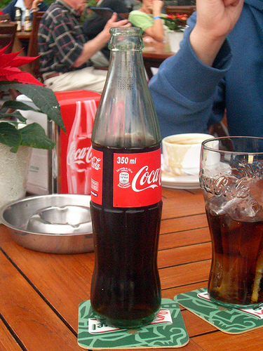 Compañías líderes nacionales explican en Valencia cómo reducir el impacto ambiental en envases y transporte