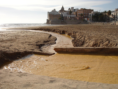 Bruselas denuncia a España ante el TUE por no depurar las aguas residuales en 38 ciudades