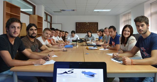 Robot submarino solar