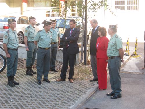 El MARM entrega al Seprona una treintena de motocicletas y material para proteger el medio ambiente en el Tajo