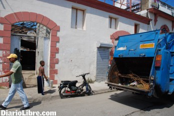 Llevan plan reciclaje a barrios Ciudad Colonial