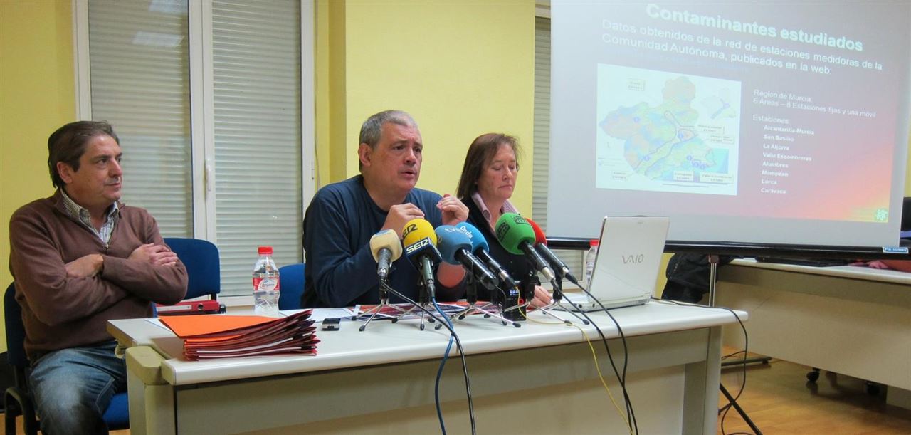 El estado de la calidad del aire en Murcia saca un ‘suspenso’