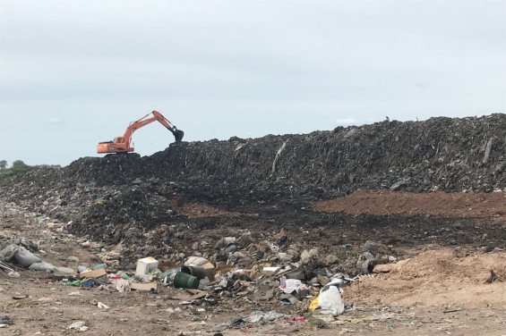 Buenos Aires ya inició la obra de saneamiento del basural de Azul
