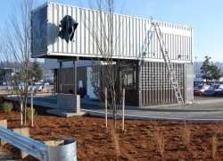 EEUU. Inauguran tienda verde en base a contenedores reciclados