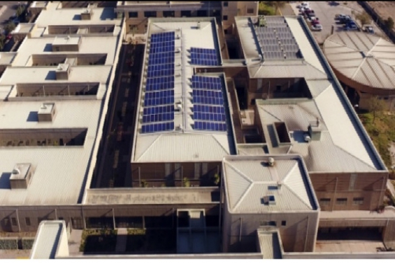 Este hospital usa energía solar
