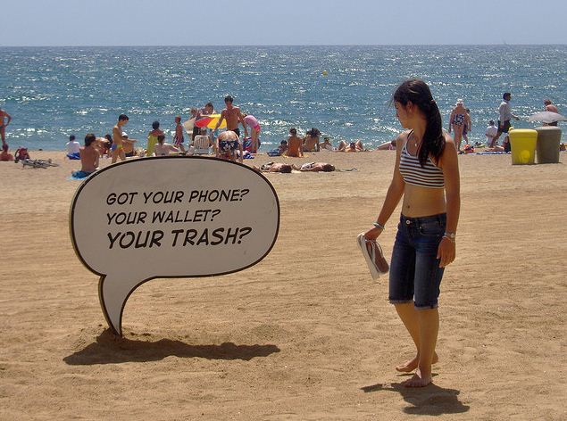 10 ideas para ir a la playa o a la piscina con conciencia ecológica