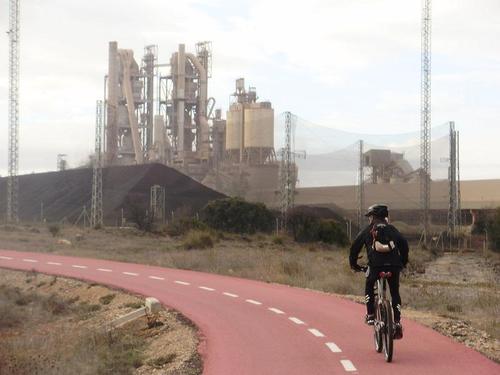 Alarmante incremento de emisiones contaminantes en la cementera de Morata de Tajuña