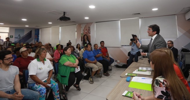 Chile. Recicladores de Base se capacitan para certificarse de acuerdo a la Ley de Reciclaje