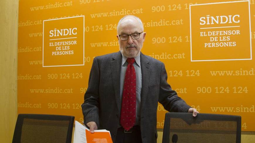 El Síndic de Greuges investiga la acumulación de basura en un barrio de Sabadell