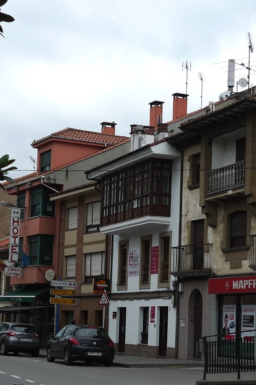 El Ayuntamiento de Colunga persiste con las antenas ilegales