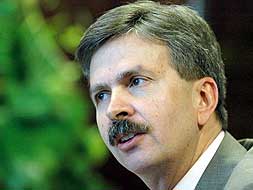 La Junta de Extremadura sugiere modificar el decreto de renovables mediante disposiciones en otras leyes