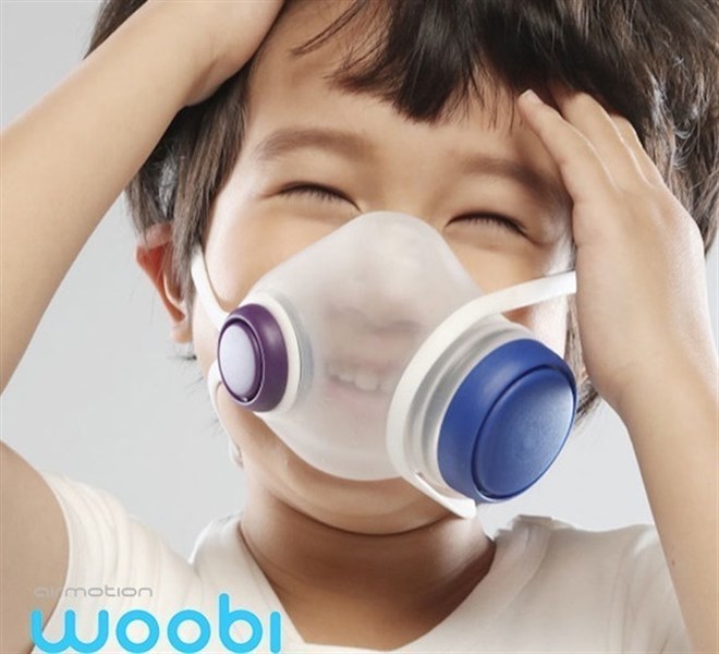 Woobi es una máscara antipolución para niños que ellos mismos tienen que montar