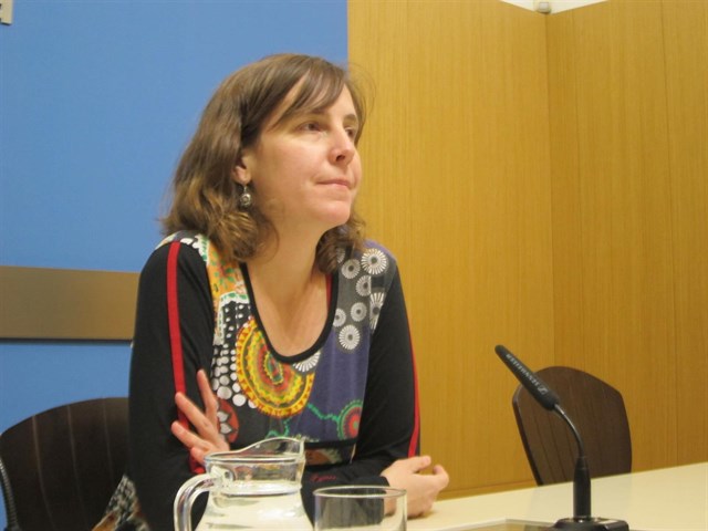 Zaragoza se compromete a promover el coche eléctrico