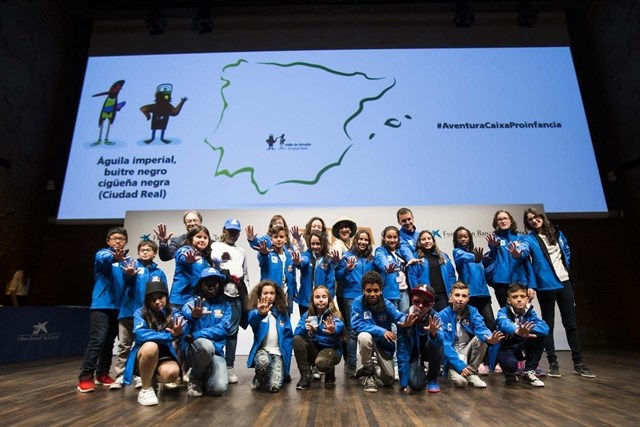 Una expedición educativa llevará a 11 niños de Baleares a Ciudad Real para ver en su hábitat a águilas y cigüeñas