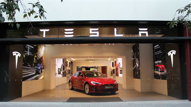 Tesla abre tienda en el centro de Barcelona