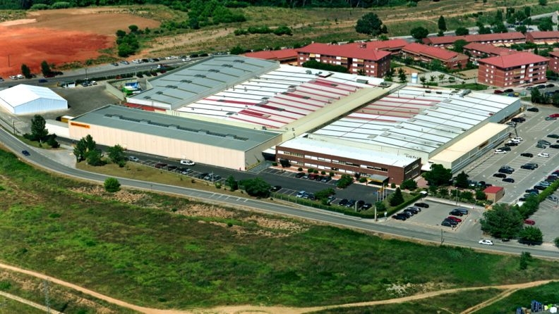 La empresa Continental de Rubí ahorra 93.000 euros en energía