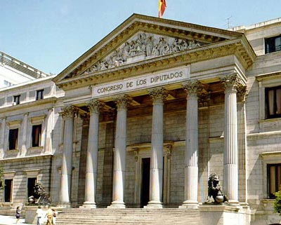 El Congreso aprueba un crédito de 2.200 millones de euros para financiar parte de los costes derivados del fomento de la producción a partir de fuentes de energía renovables
