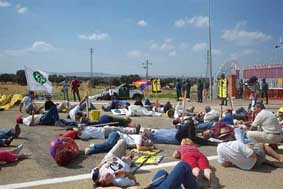 Alertan del riesgo de transportes de residuos radiactivos por Extremadura