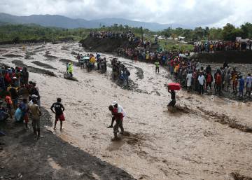 El huracán Matthew deja 26 muertos en el Caribe y provoca la evacuación de millones de estadounidenses
