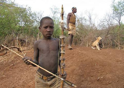 Survival protestará mañana frente a la joyería Tiffany en cinco países para pedir protección de los bosquimanos