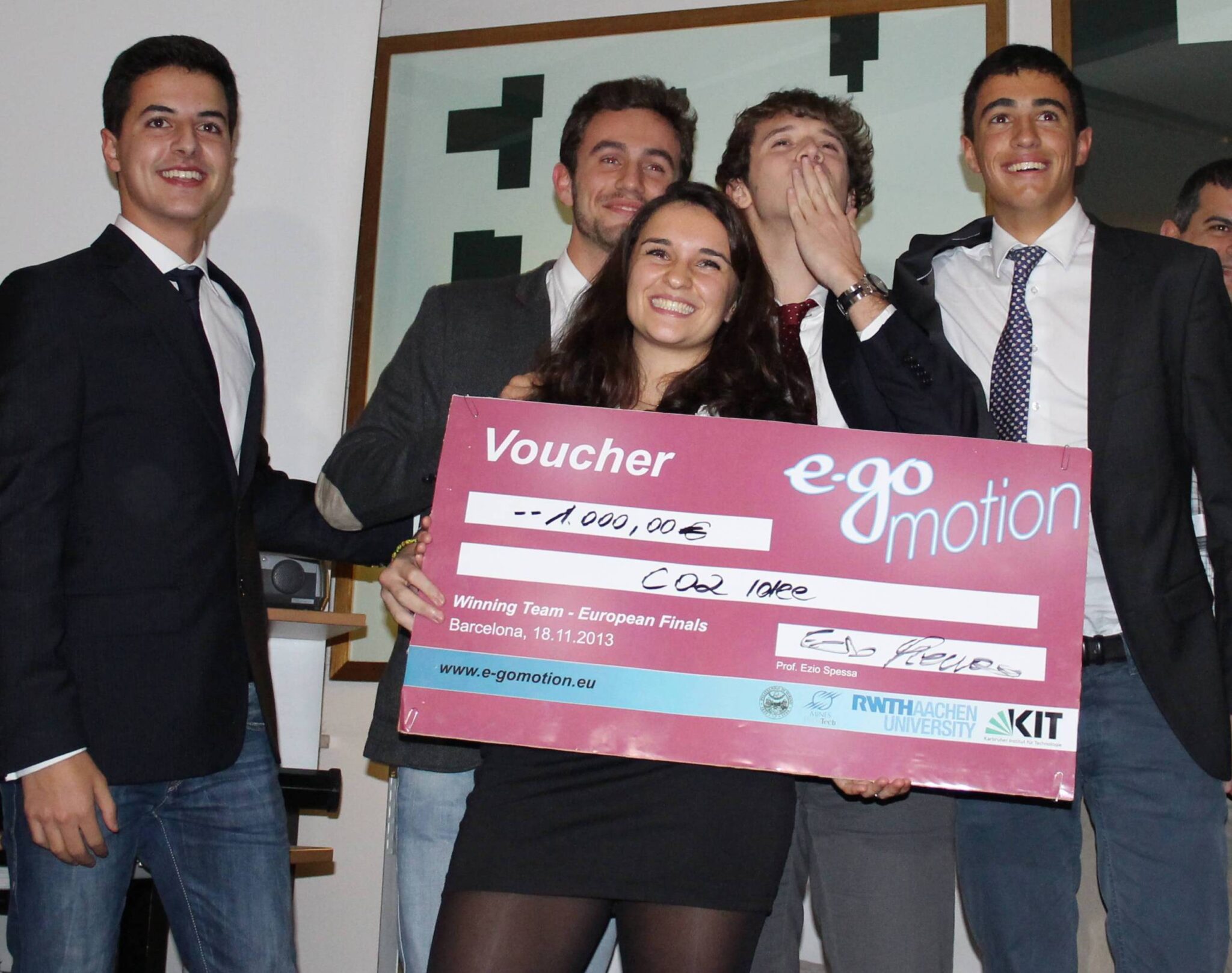 Estudiantes europeos de secundaria presentan en Barcelona sus ideas para mejorar la movilidad urbana