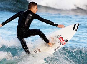 Australia riding the waves of clean energy