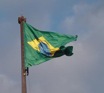 Brasil prevé dejar de usar 1.500 millones de bolsas plásticas este año