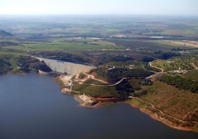 La Confederación del Guadalquivir prevé reducir el desembalse para riego a 600 hectómetros cúbicos