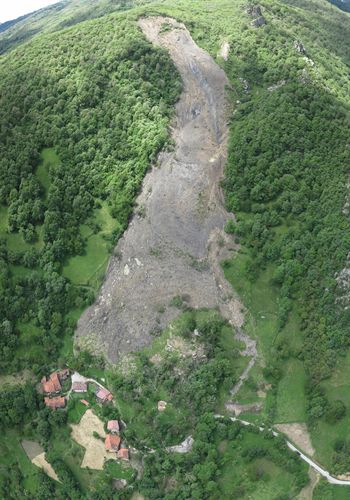 El argayo de Camaleño se mantiene estable