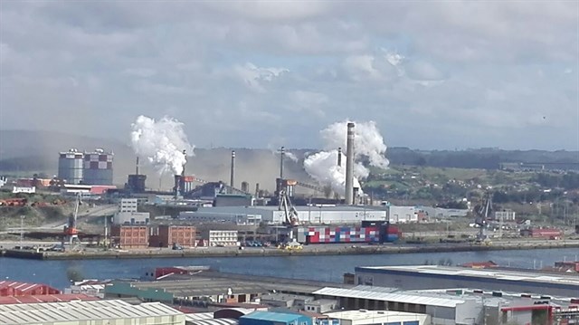 Ecologistas de Avilés denuncian nubes de polvo en Arcelor detectadas este sábado
