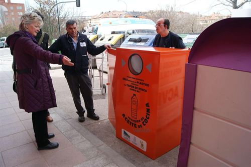 Contenedores para la recogida de aceite doméstico a partir de hoy en Segovia