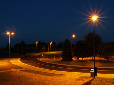 Ayuntamiento de Moraleja adoptará un nuevo sistema para ahorrar más del 50% de electricidad en alumbrado