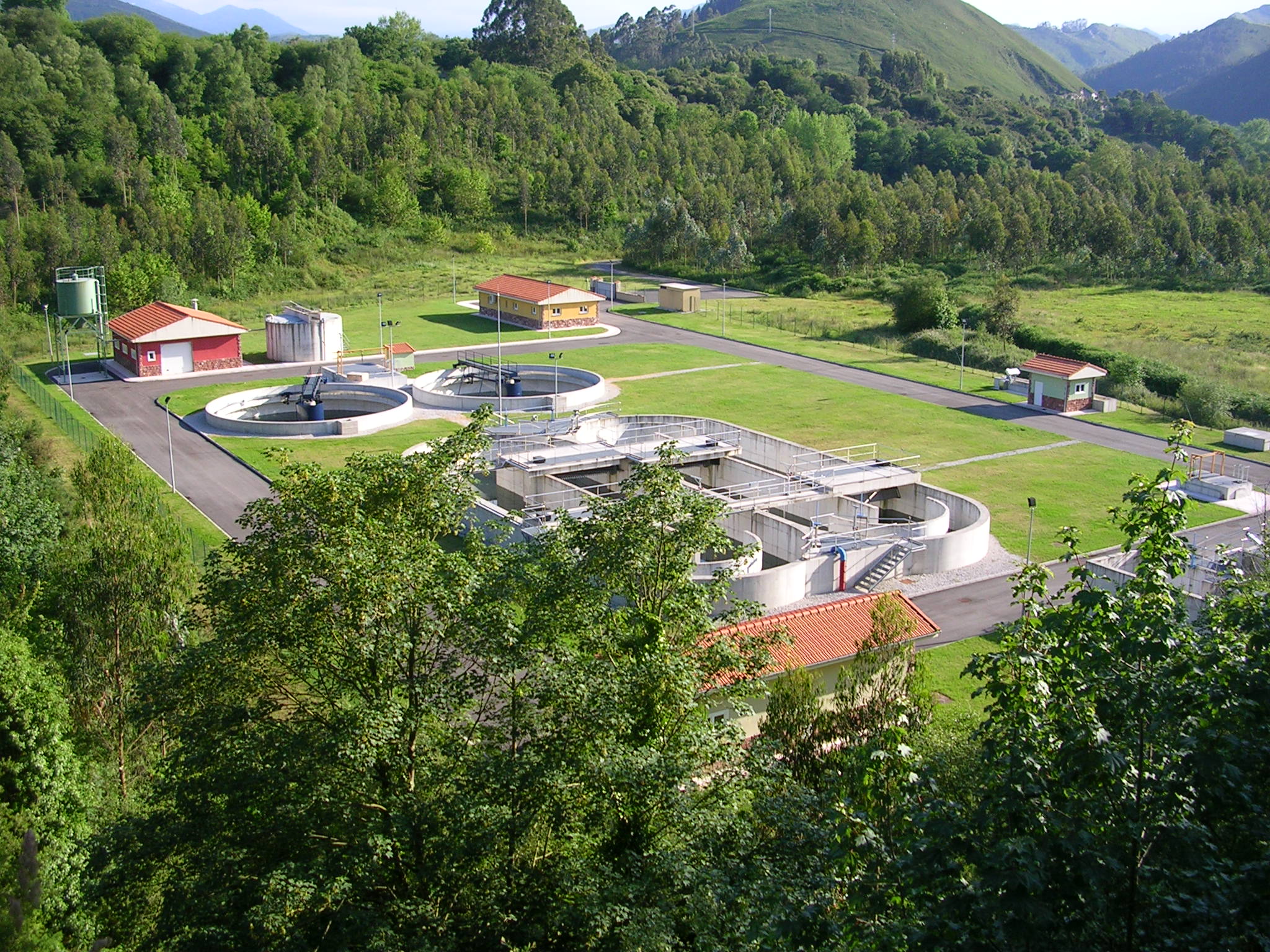 Asturias. A ver si de esta se hace la depuradora de Navia-Coaña