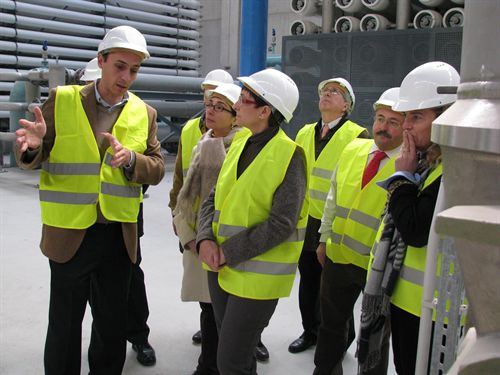 Las comunidades de regantes visitan la Planta desaladora de Águilas