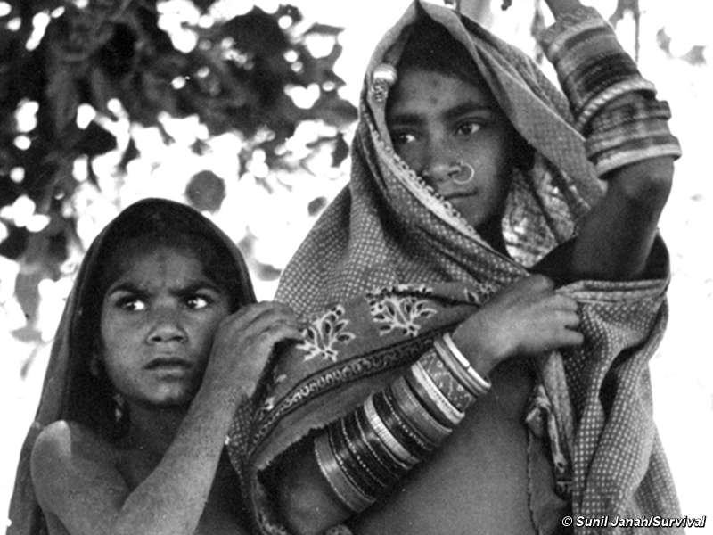 Wikileaks: las tribus de la India son "explotadas y sufren abusos"