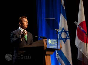 Poll finds California voters favor emissions trading