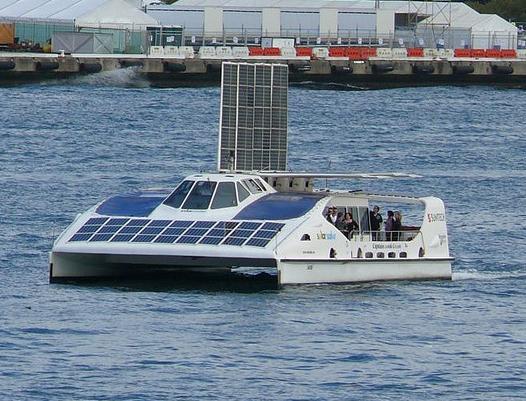 El barco solar de WWF despide la campaña 2010 en el mar Menor