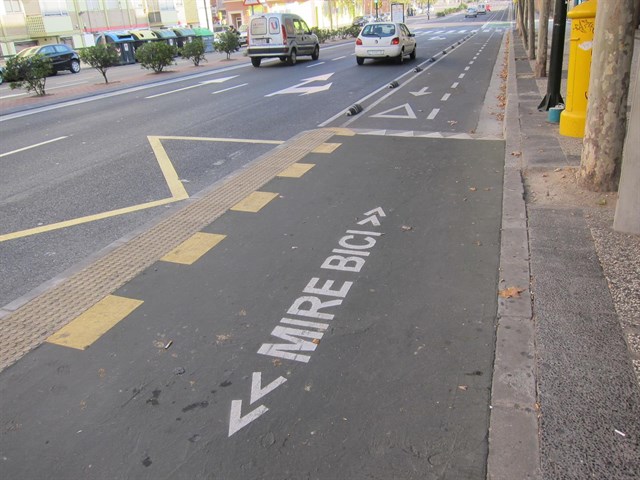 El carril bici de la calle Rioja