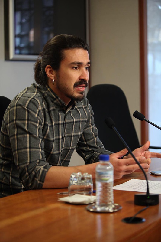 Podemos insiste en la relación entre contaminación y cáncer en Asturias