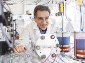 Flow battery using organic molecules key for affordable renewable energy storage