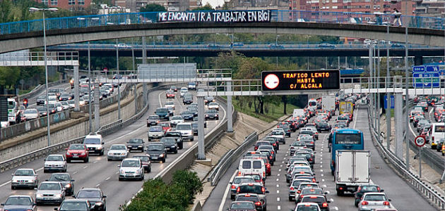 Madrid reduce a 70km/hora la velocidad máxima en la M-30 y accesos